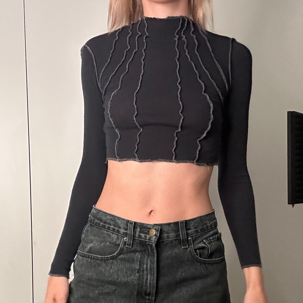 Urban outfitters crop top